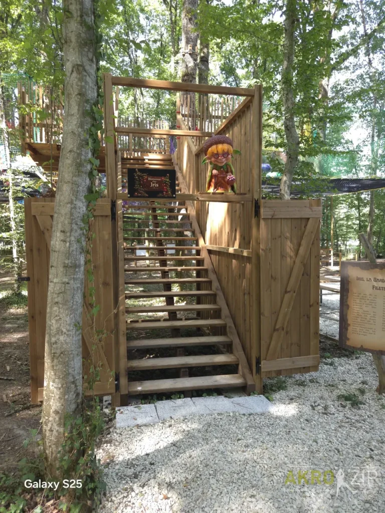 Construction de parcours aventure en hauteur et accrobranche - Akro Zip - Parc Accroder - Giffaumont-Champaubert (51)