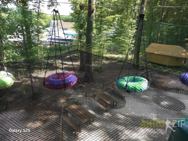 Construction de parcours aventure en hauteur et accrobranche - Akro Zip - Parc Accroder - Giffaumont-Champaubert (51)